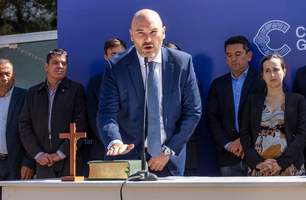 Lucas Zampieri juró como nuevo ministro de Agua, Energía y Medio Ambiente