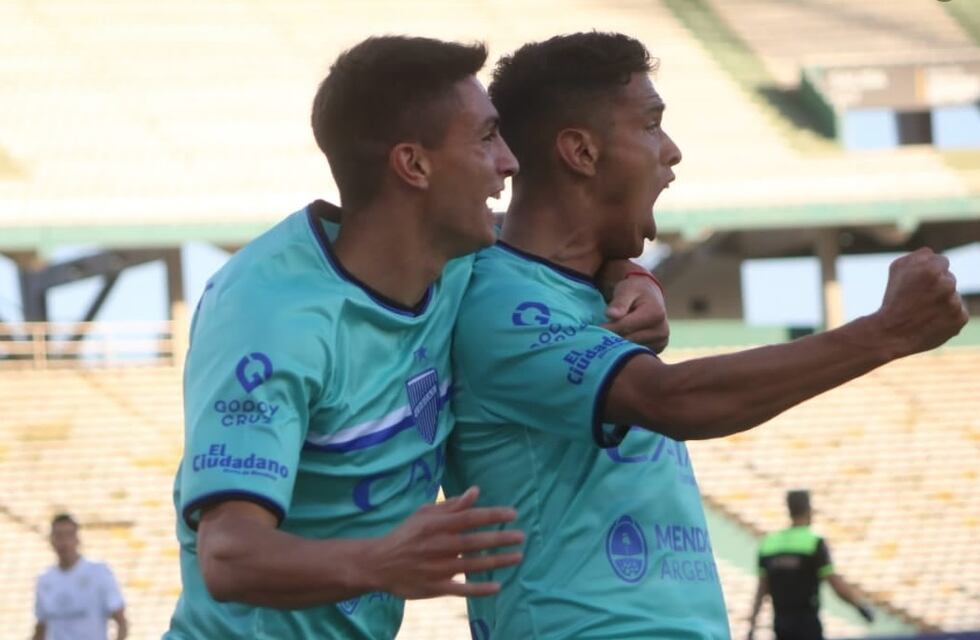 Godoy Cruz está invicto y convirtió 12 goles desde que Diego Flores es el técnico