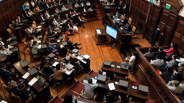 Diputados continúa con el debate del Presupuesto 2023.