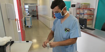 Rige el paro por 24 horas de los trabajadores de sanidad en reclamo de mejoras salariales.