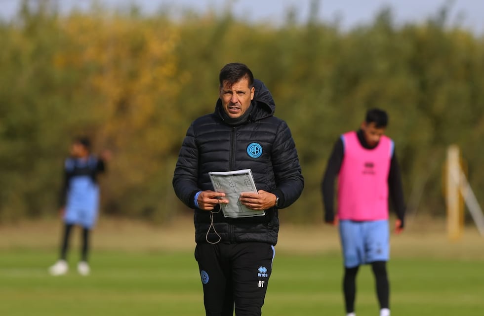 El segundo refuerzo de Belgrano está cerca y viene de Chile; y otra oferta por Matías Moreno