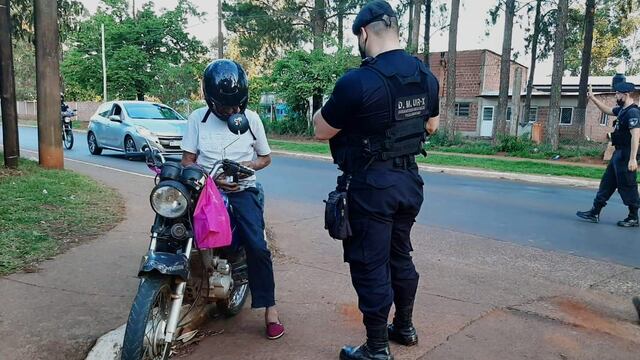 Durante un operativo provincial la Policía retuvo 102 vehículos y labró 185 actas