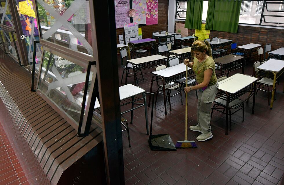 Elecciones 2025: el lunes habrá clases en las escuelas afectadas a la votación