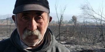 Oscar Ábrego, el hombre que perdió todo en el incendio del Parque Sarmiento.