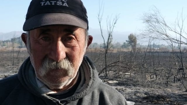 Oscar Ábrego, el hombre que perdió todo en el incendio del Parque Sarmiento.