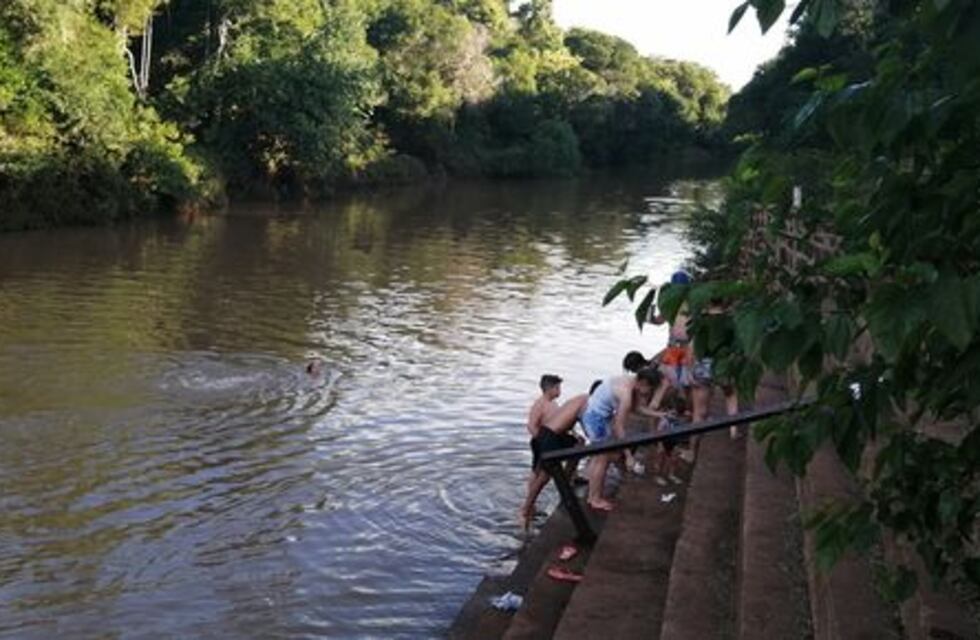 Bonpland se suman a las restricciones de actividades