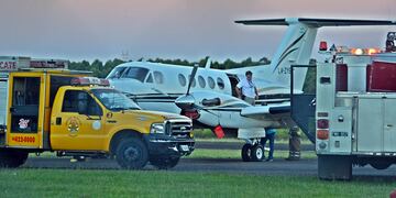 La aeronave aterrizó a las 19 de este domingo en el aeródromo local.