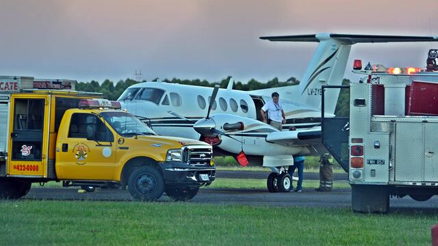 La aeronave aterrizó a las 19 de este domingo en el aeródromo local.