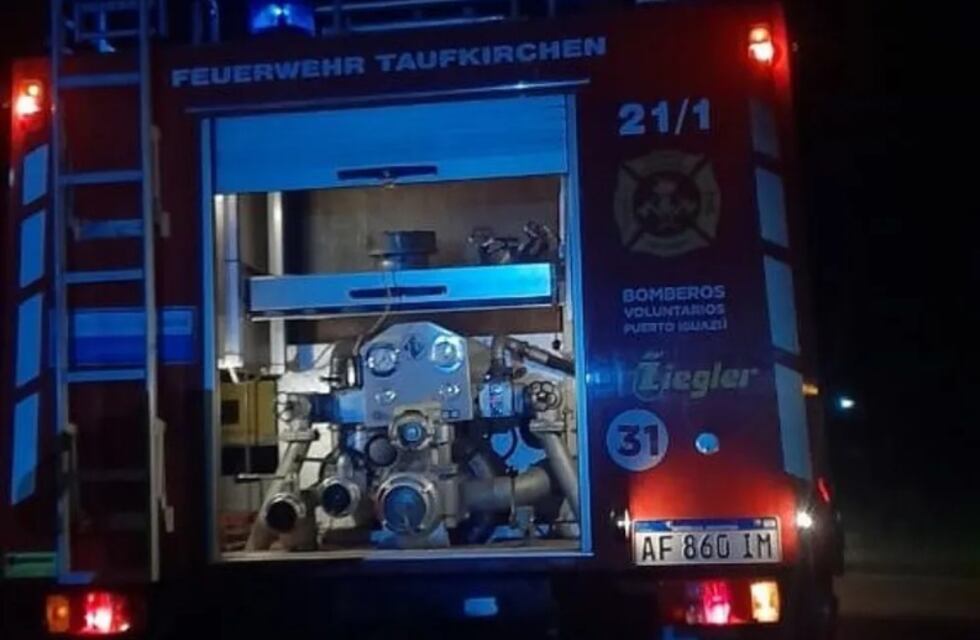 Investigan un posible incendio intencional en un taller de motocicletas de Puerto Iguazú