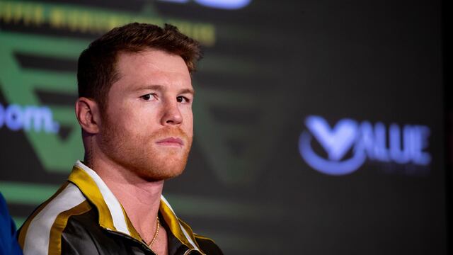 Canelo Álvarez se disculpó con Lionel Messi a través de sus redes sociales.