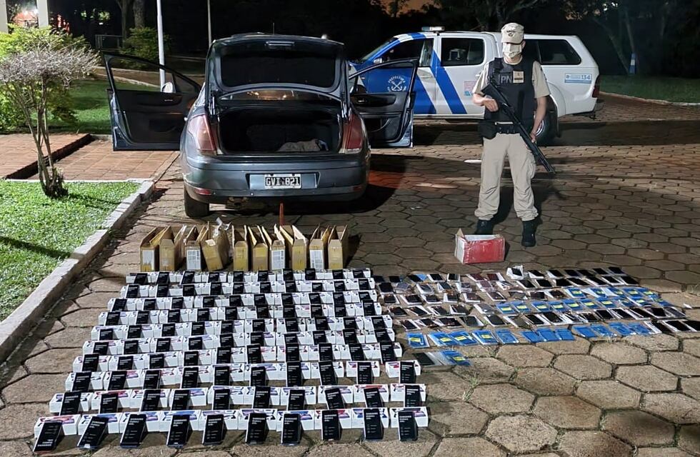 Cargamento ilegal en Puerto Iguazú: recuperan elementos electrónicos