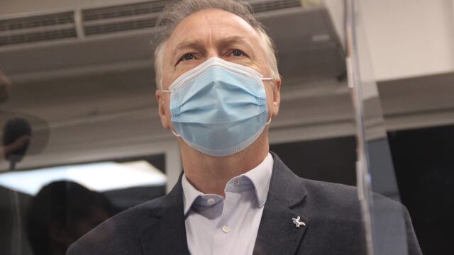 El concejal de Resistencia por la UCR, Carlos Salom, propone penalizar con trabajos comunitarios a quienes violen las normas de cuidado impuestas por la pandemia de coronavirus