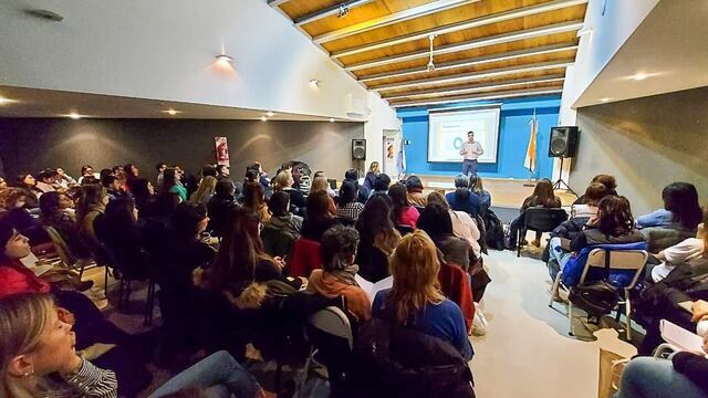 El Municipio lanzará la formación sobre consumo problemáticos en las escuelas