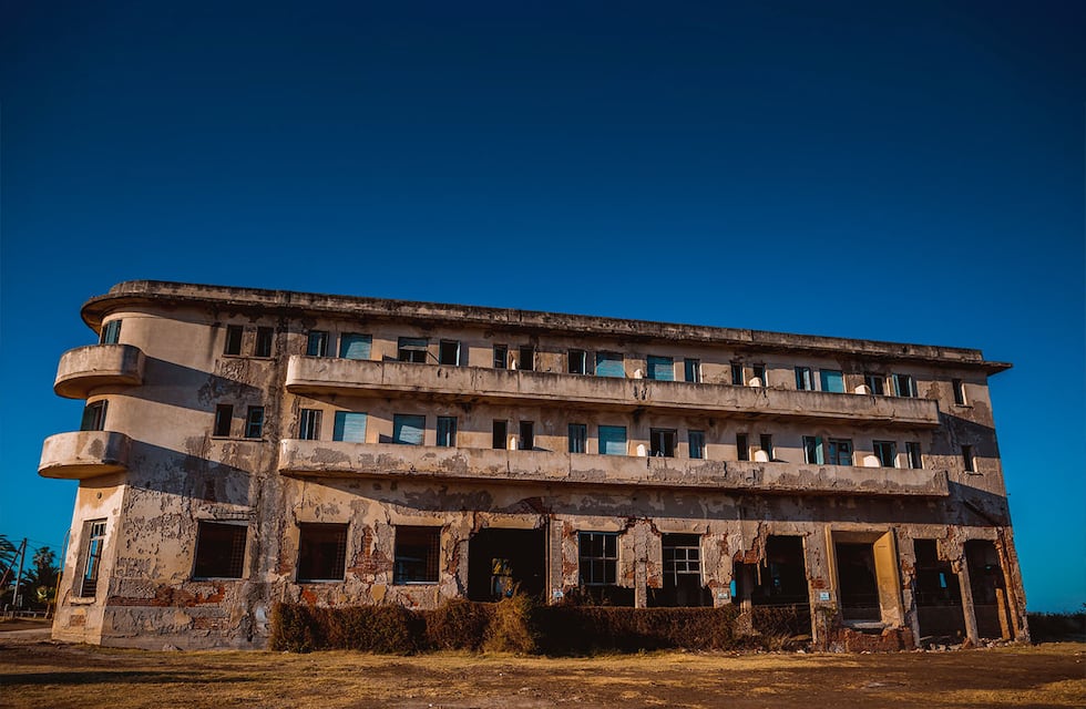 “El lugar más embrujado de Córdoba”: así es el Gran Hotel Viena, que la Justicia ordenó desalojar