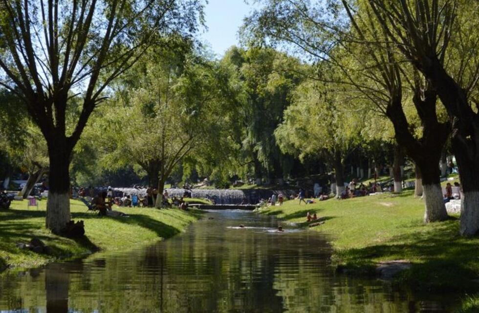 Clima: Villa Carlos Paz tendrá una jornada cálida y nublada este viernes, según el SMN