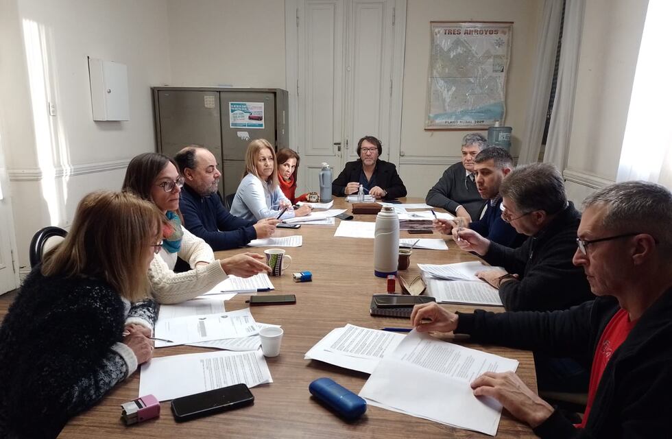 Reunión de la Comisión de Obras Públicas de Tres Arroyos
