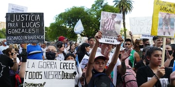 Realizaron una marcha para pedir justicia por Lucas González