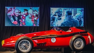 Lo mejor de la F1 Exhibition: desde los autos de Fangio y Ayrton Senna a los trajes de Franco Colapinto y Max Verstappen