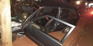 Un automóvil se incrustó en una vivienda en Eldorado.