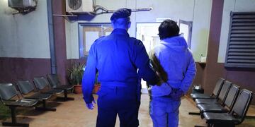 Montecarlo: detienen a un individuo acusado de golpear a su padre.