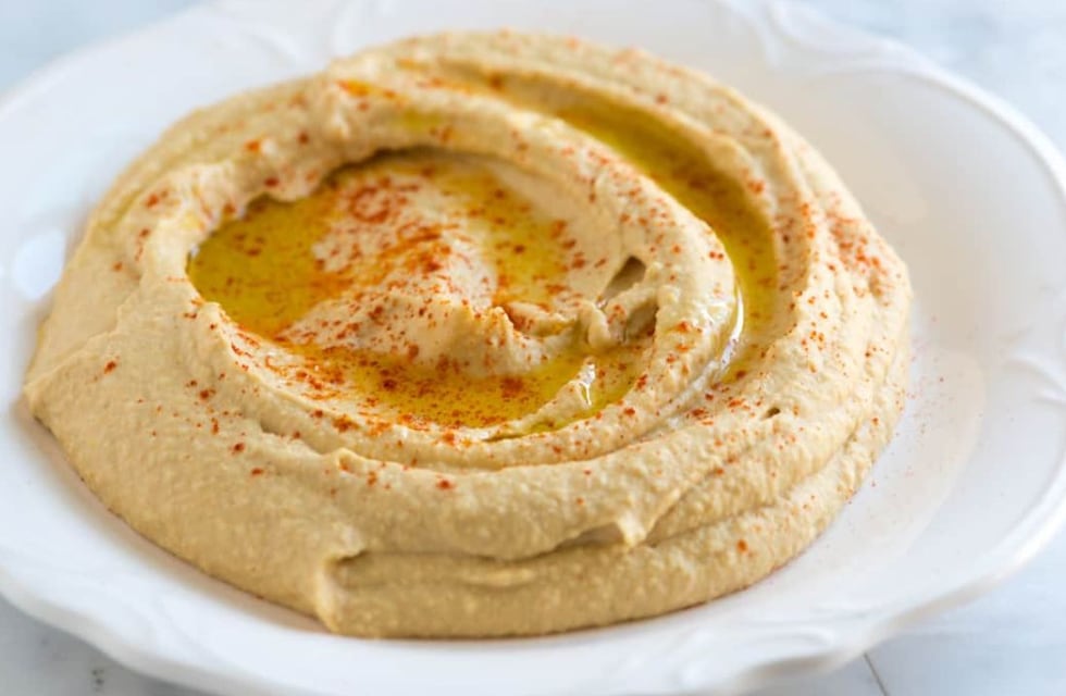 Cómo hacer hummus de garbanzos: la receta más fresca para tus picadas