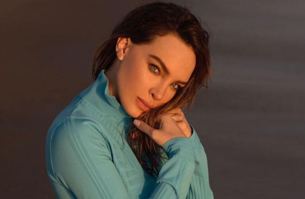 Belinda cautivó con una bikini en tonos pasteles y superó un gran desafío durante sus vacaciones