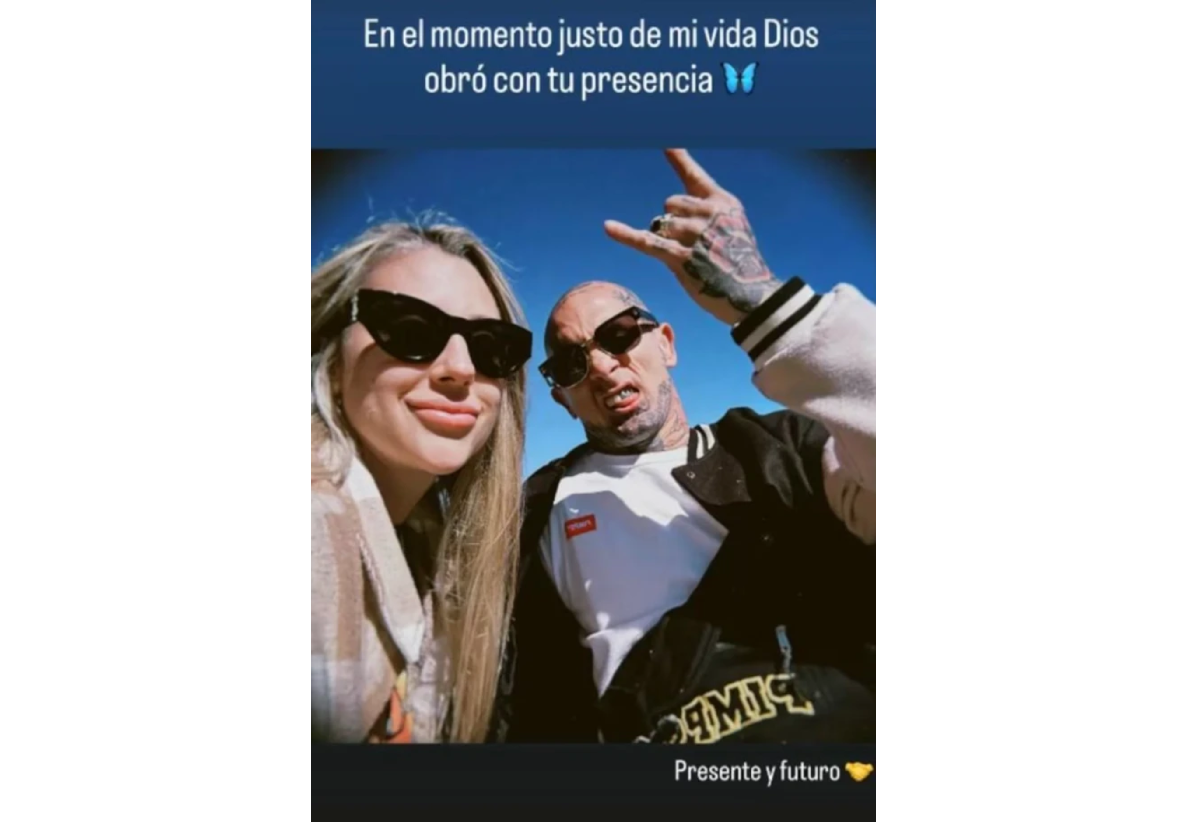 Así confirmó el cantante su romance.
