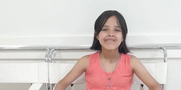 Todos por May: tiene 14 años, sufre una rara enfermedad y su familia busca $30 millones para una cirugía