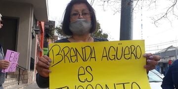 Familiares de Brenda Agüero marcharon en Río Ceballos por su liberación.