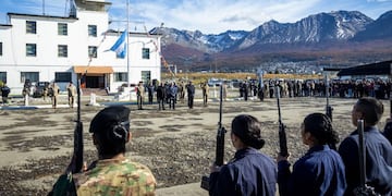 Ceremonia de egreso del Segundo Contingente de Marineros Segundos de Tropa Voluntaria