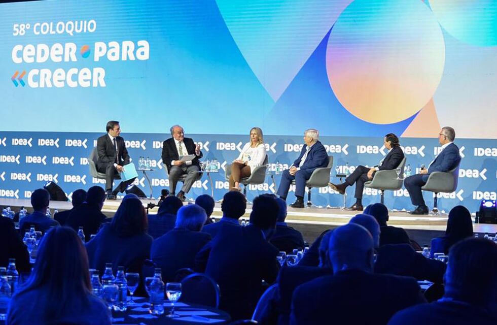 De Mendiguren y Sica sacudieron la paz empresaria en IDEA y se trenzaron por la apertura