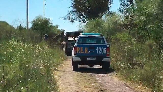 Fue hallada la carpa donde vivía el hombre, también incendiada.