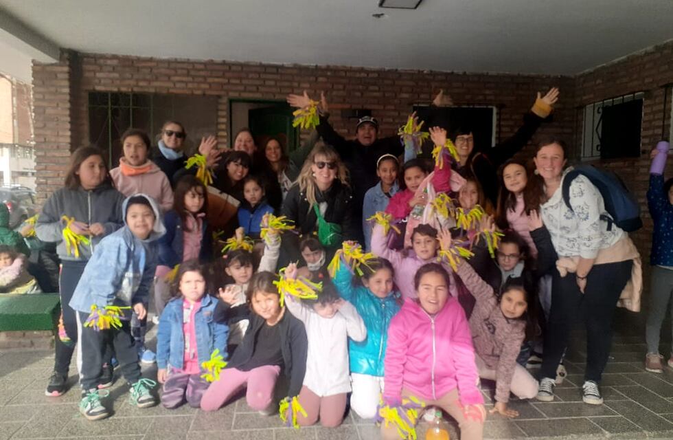 Tres Arroyos: Actividad de Puentes en la Infancia