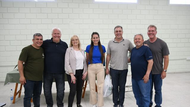 El intendente Luis Castellano visitó la fundación “Su Refugio”