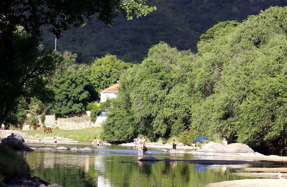 Villa Carlos Paz vive un fin de semana a pleno: la mayor plaza hotelera de Córdoba superó el 95% de ocupación