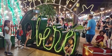 El Centro Cívico de Oberá se llenó de vida y espíritu navideño