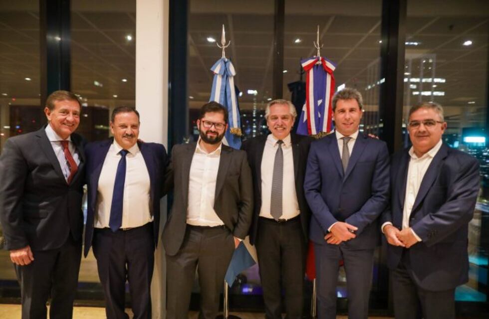 Sergio Uñac y Gabriel Boric hablaron sobre la construcción del Túnel de Agua Negra