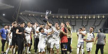 General Paz Juniors, campeón de Liga Cordobesa y candidato en el Regional (Facundo Luque / La Voz).