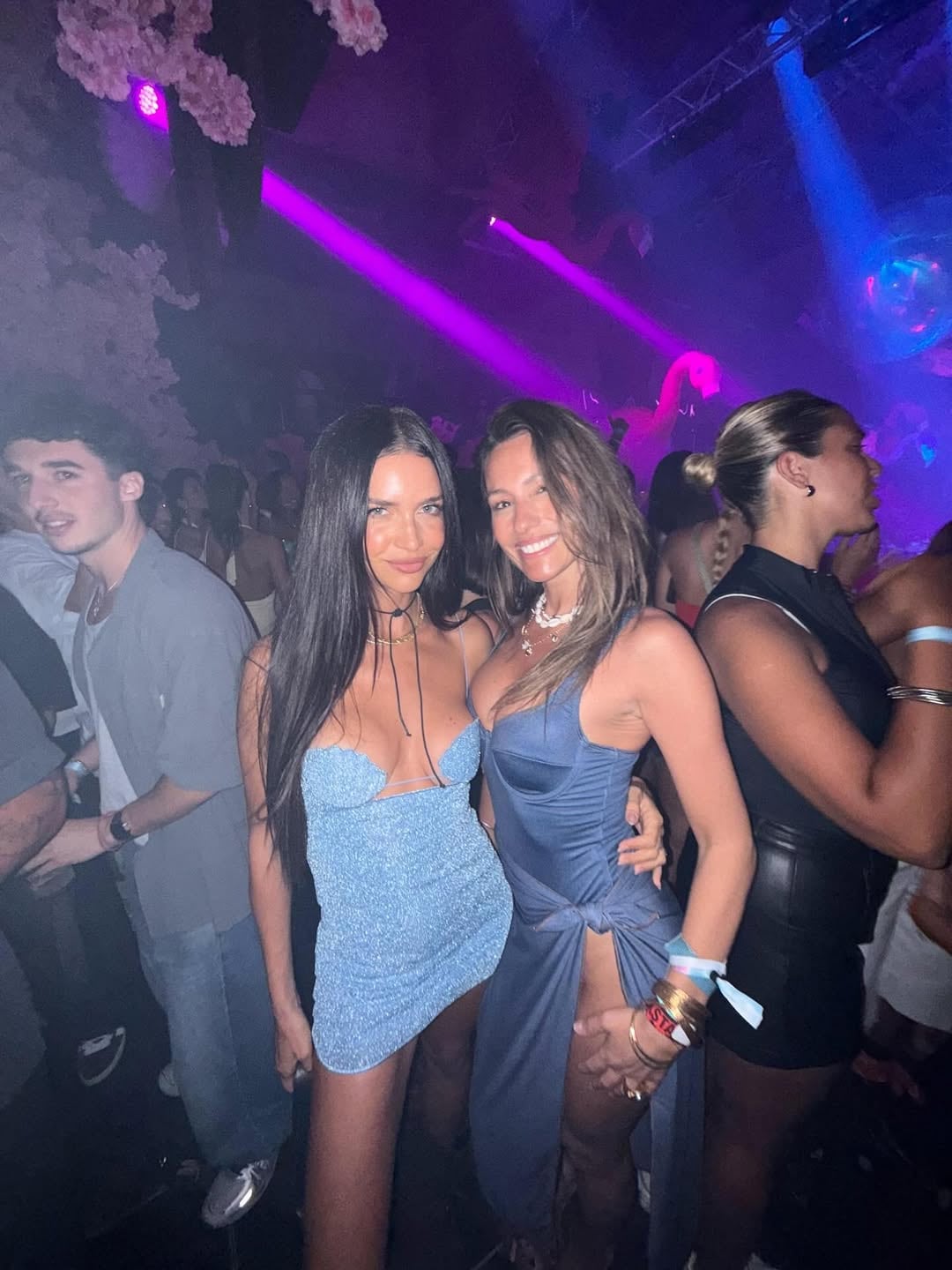 Pampita conquistó la Bresh a puro baile