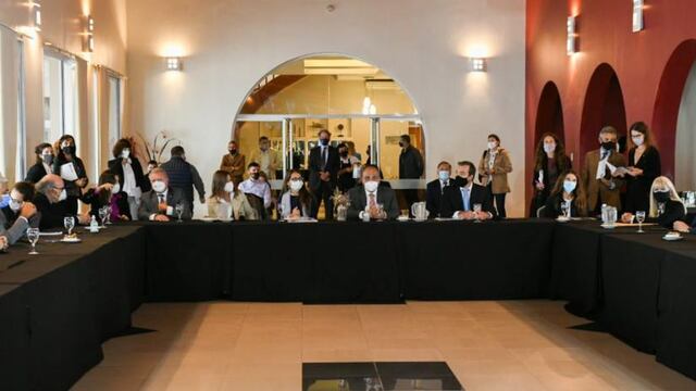 Coordinan en Tucumán políticas contra la violencia de géneros