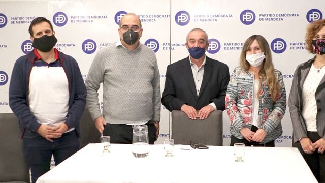Partido Libertario y Unid2, las dos fuerzas políticas que se suman al PD mendocino  y al movimiento MendoExit.