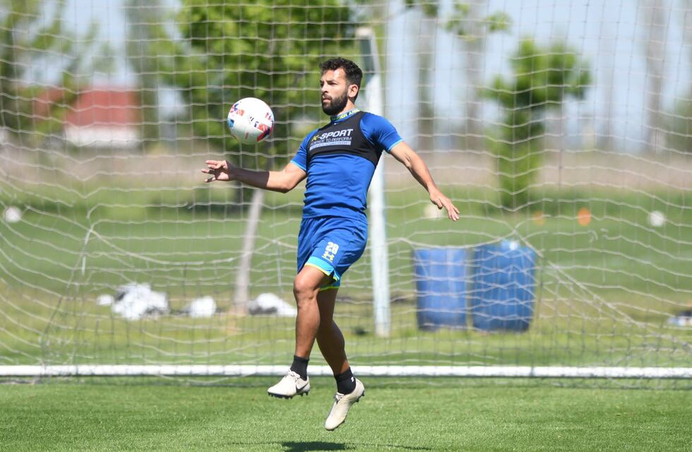 Kily González incluyó a Lucas Gamba entre los convocados para enfrentar a Patronato