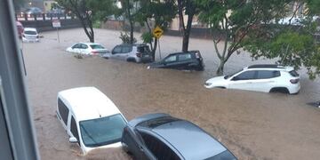 Graves inundaciones en Florianópolis en Brasil.