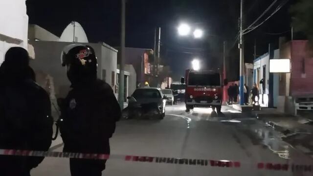 Explosión en una ferretería: uno de los heridos tiene el 80% del cuerpo quemado