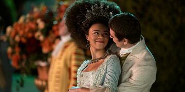 Queen Charlotte: A Bridgerton Story. (L to R) India Amarteifio as Young Queen Charlotte, Corey Mylchreest as Young King George in episode 106 of Queen Charlotte: A Bridgerton Story. Cr. Nick Wall/Netflix © 2023