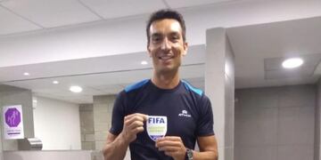 Por primera vez un comodorense fue designado árbitro por la FIFA.