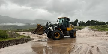 La RP 48 está afectada por crecidas y mantiene interrumpido el tránsito en sectores vinculados al Río Villa Vil.