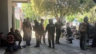 Así pidió ayuda en una estación de servicio, uno de los heridos en la violenta pelea entre motoqueros en La Plata