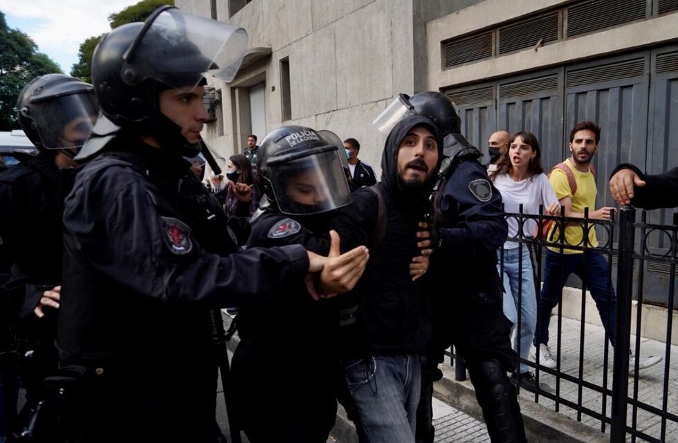 INCAA: los motivos de las protestas y el futuro incierto del cine nacional