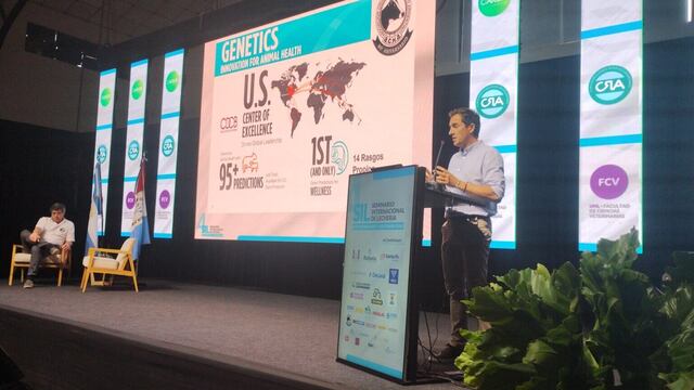 Cierre del Seminario Internacional de Lechería en la Sociedad Rural de Rafaela